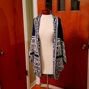 Sweater/Cardigan
